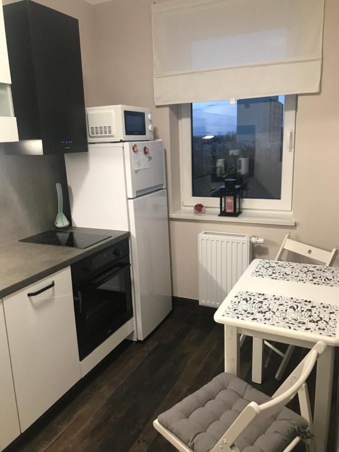 Kawalerka Na Targowej Apartment Torun Luaran gambar