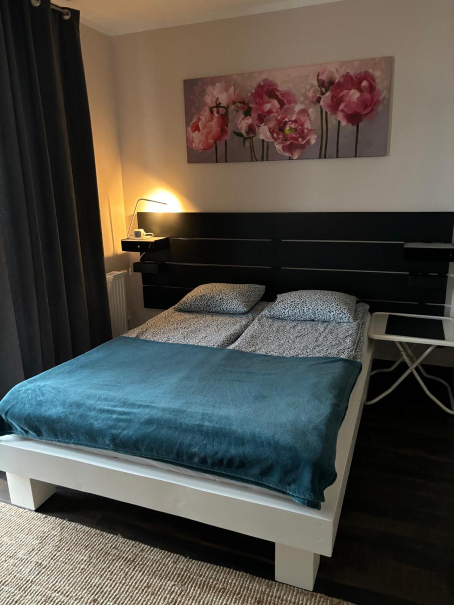 Kawalerka Na Targowej Apartment Torun Luaran gambar